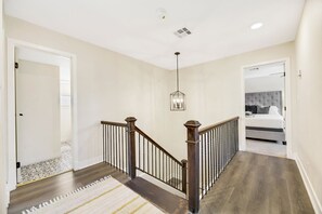 Interior - Casa Rancho 7 Bedrooms House (Las Vegas)