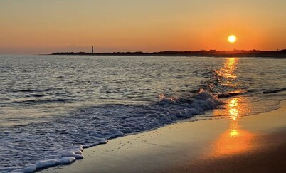 Cape Roc Condo with Ocean Views and Heated Pool 1/2 Block to the Beach