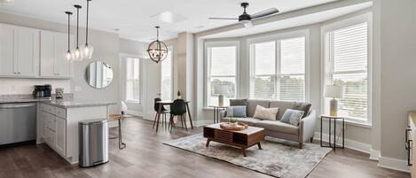 تلفزيون ذكي، كُتُب