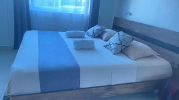 Appartement | 3 chambres, fer et planche à repasser, Wi-Fi gratuit, draps fournis