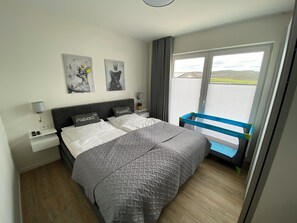 2 bedrooms, travel crib, free WiFi - Ferienhaus Sonnenweg 40 Diemelsee mit Sauna und Garten (Diemelsee)