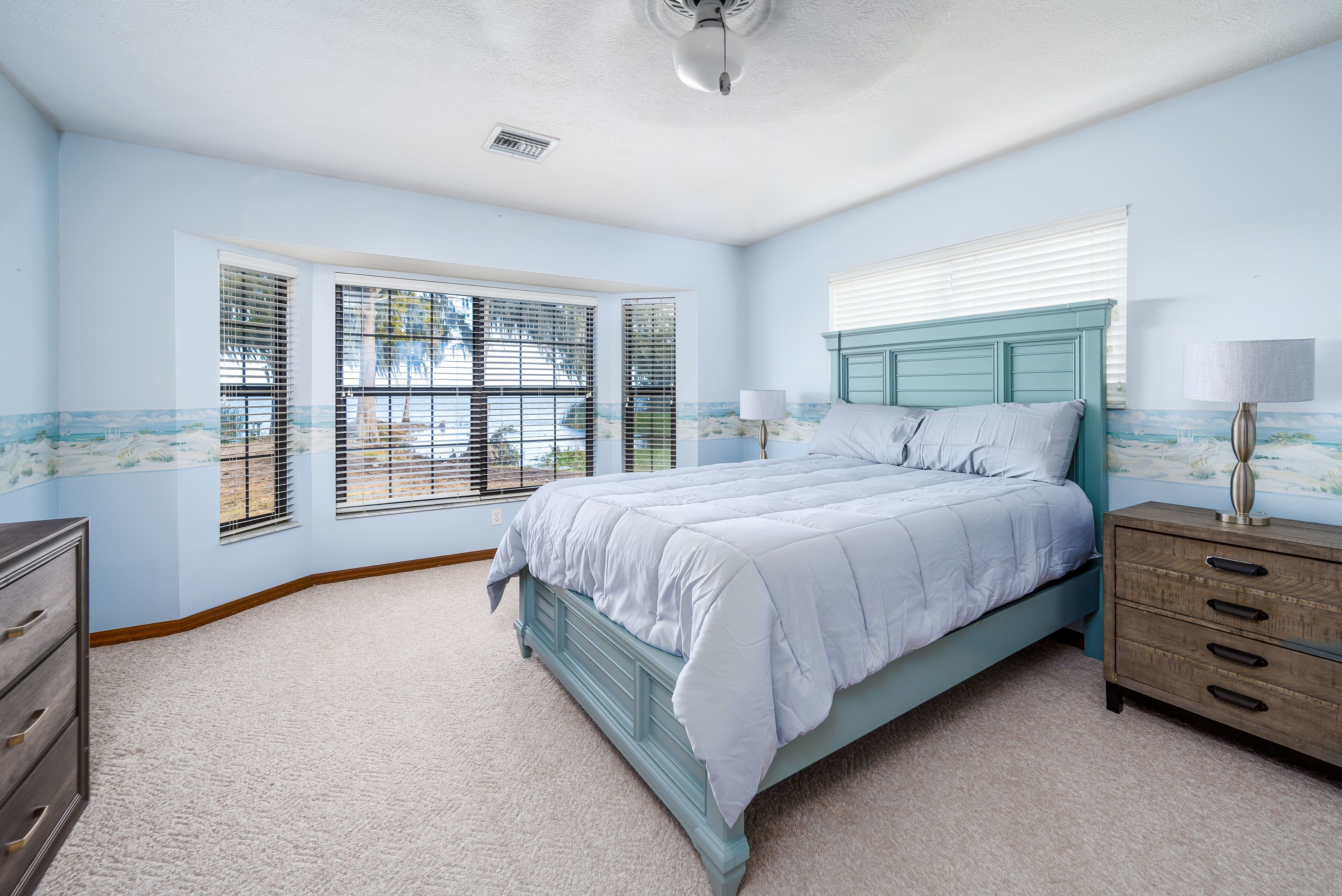 3 chambres, accès Internet, draps fournis