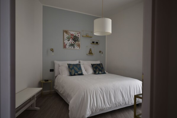 Exclusive-huoneisto | Yksilöllisesti sisustettu, yksilöllisesti kalustettu, työpöytä