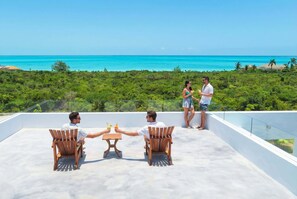Property grounds - Luxury 3bdr Villa, Oceanview, Hotel Amenities v4 (Providenciales)