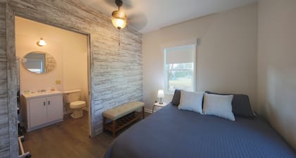 Cozy one bedroom apartment with attached garage.