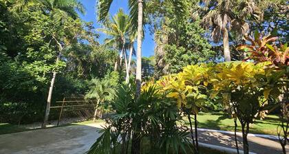 Private Tranquility- Gated-3 Bedroom, QUIET, No neighbors, ZERO Noise, Pool