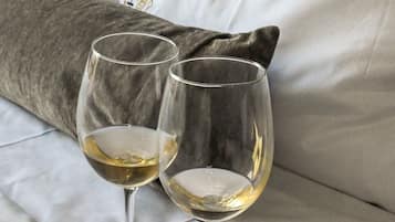 Habitación ejecutiva, 2 camas Queen size | Caja de seguridad en la habitación y escritorio