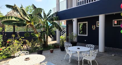 Hotel Montecristi near the Airport