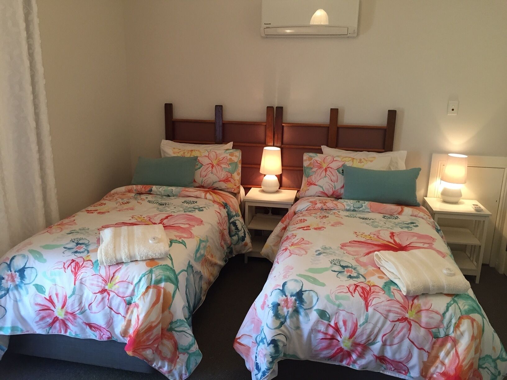 1 Schlafzimmer, Schreibtisch, Bügeleisen/Bügelbrett, kostenloses WLAN