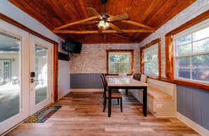 Dining - TLC Mini-mansion , KATY TEXAS  (Katy)