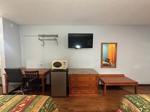 Bureau, espace de travail pour ordinateur portable