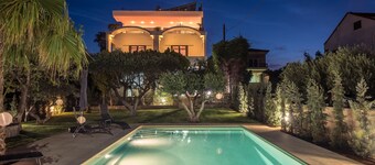 Escape to Sounio Cape