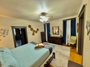 1 bedroom, in-room safe, desk, iron/ironing board