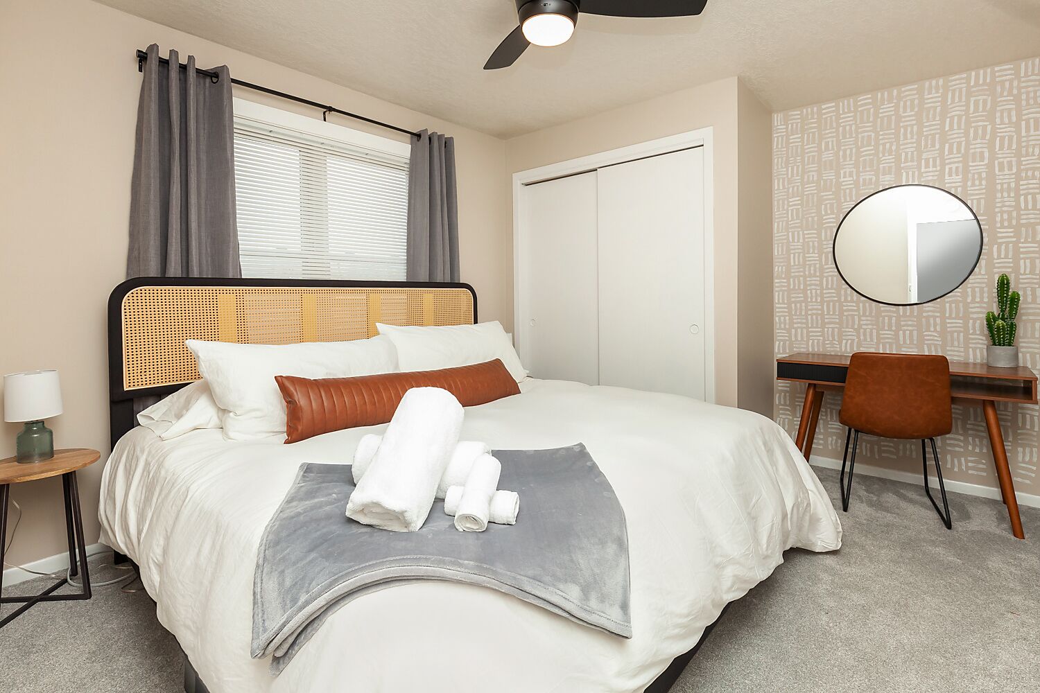 2 bedrooms, desk, iron/ironing board, free WiFi