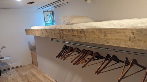 Attached Bungalow on large estate close to Baie-Comeau