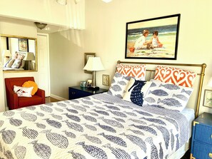 3 bedrooms, iron/ironing board, WiFi, bed sheets - "Experience Paradise: Your Ultimate Vacation Rental in The Florida Keys!" (Islamorada)