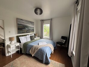 3 chambres, fer et planche à repasser, Wi-Fi, draps fournis