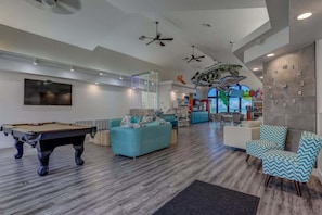 Game room - Las Palmas Resort #2010 | All-Inclusive Amenities (Saint George)