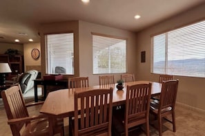 Dining - Las Palmas Resort #2010 | All-Inclusive Amenities (Saint George)