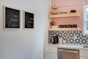 Interior - A cozy home and garden cottage situated across from million dollar homes. (Raleigh)