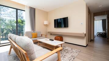 Two Bedroom Suite | Premium bedding, minibar, in-room safe, desk