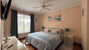 2 Schlafzimmer, Bügeleisen/Bügelbrett, Reisekinderbett, kostenloses WLAN