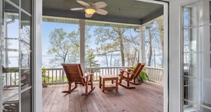 FRIENDS OR FAMILY RETREAT, gather your family or friends to create memories!