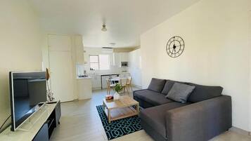 Apartment | Living area