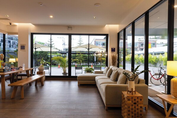 Sala de estar en el lobby