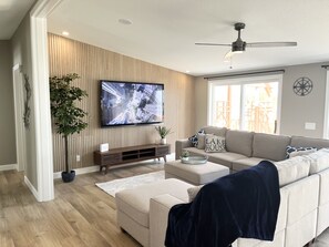 スマートテレビ、暖炉