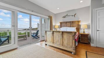 1 slaapkamer, een strijkplank/strijkijzer, wifi, beddengoed