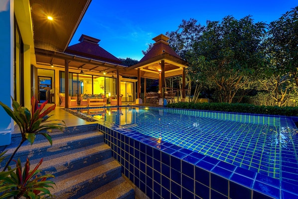 Front of property – evening/night
