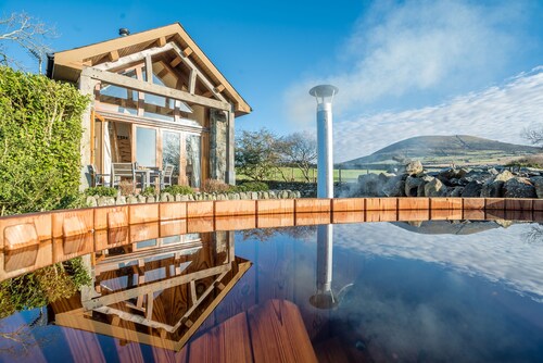 Self Catering Barn Conversion on a Working Snowdonia Farm | Nant