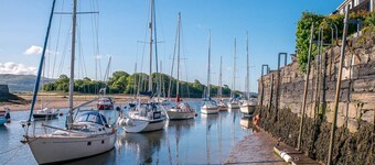 Two Bedroom Holiday Cottage On The Banks of The River Dwyfor | Melin-Dwyfor