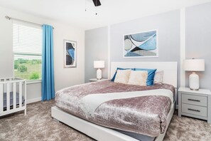 5 habitaciones, tabla de planchar con plancha, wifi y ropa de cama