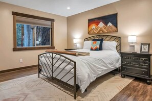 3 chambres, bureau, lit parapluie, Wi-Fi