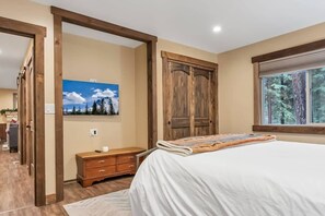 3 chambres, bureau, lit parapluie, Wi-Fi