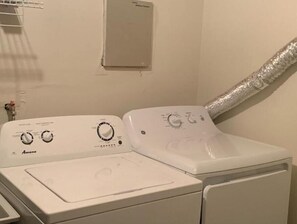 Interior - Cozy Get Away Home (Denver)