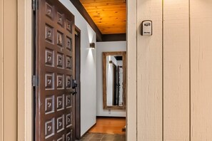 Interior - 3BR Tahoe Stay | Steps to Beach & Northstar (Kings Beach)