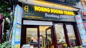 A travel booking office named Hoang Duong Travel. - Hoang Duong Hotel by Bay Luxury (Hanoi)