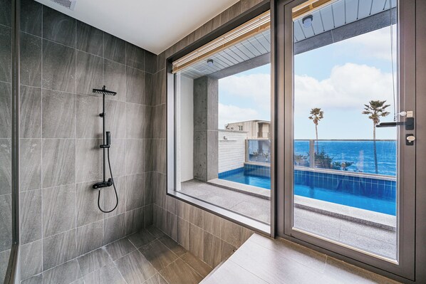 View from property - Ddosi Aewol (Jeju City)