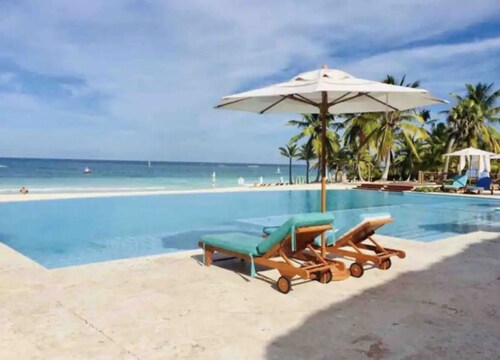 Punta Cana new condo beach, Casino and Pool in Hard Rock punta Cana área 