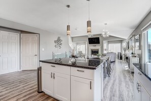 Interior - Casa De Claudia (Colorado Springs)