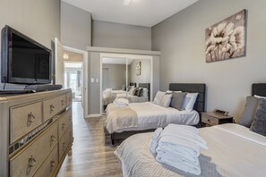 3 bedrooms, iron/ironing board, free WiFi - Casa De Claudia (Colorado Springs)