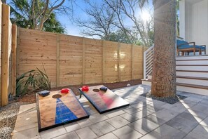 Terrace/patio - Sunset Cove 2 - Pool - Sea Views - Walkable (St. Augustine)