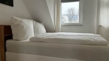 1 habitación, tabla de planchar con plancha, wifi y ropa de cama