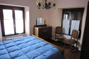 2 bedrooms, free WiFi - Farmhouse in Verbania with Mountain Views (Verbania)