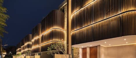 Front of property – evening/night