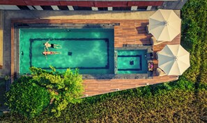 Outdoor pool - Serene Park Hotel By Ark (Thissamaharama)