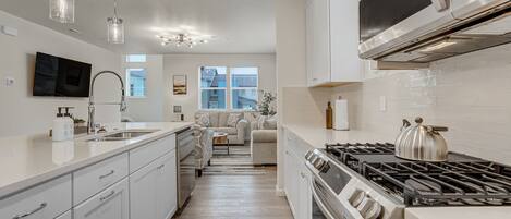 Fridge, microwave, oven, dishwasher